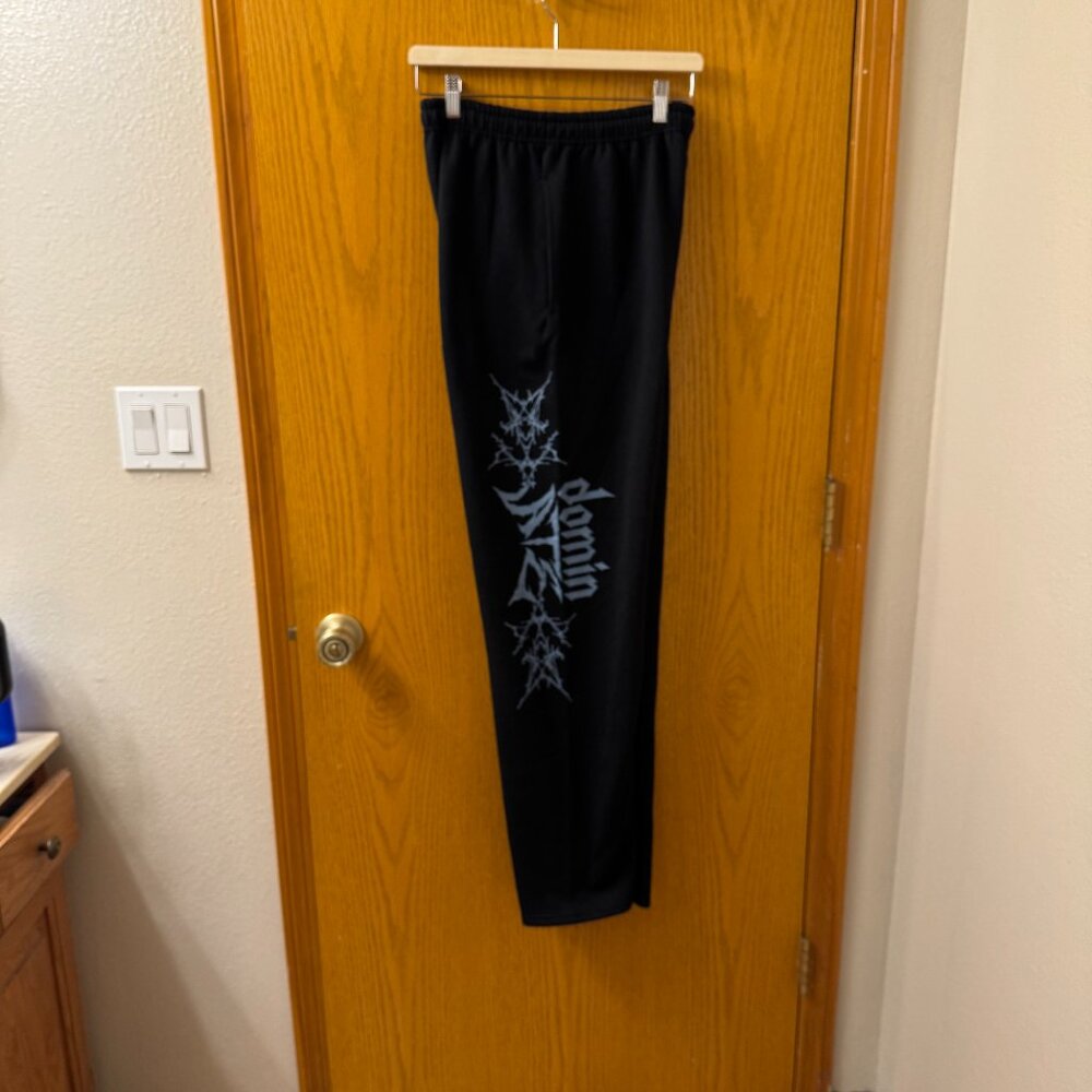 Stray Kids Official DominATE Tour Merch Sweatpants - Picture 4 of 5